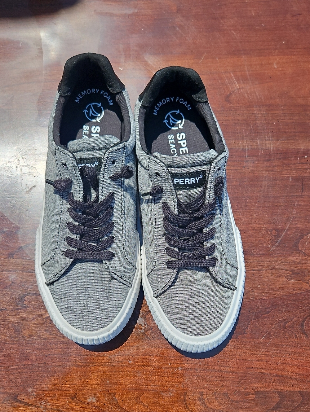Sperry Men's Gray Canvas Low-Top Sneakers with Black Laces